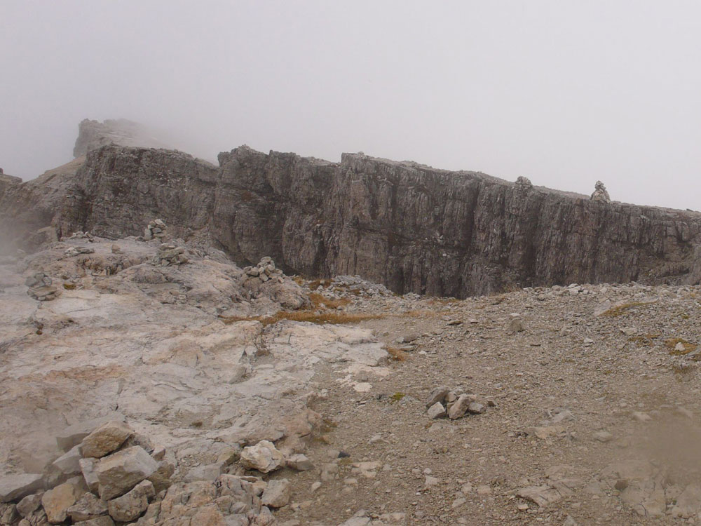 Blasted summit plateau - field research image SBP